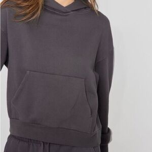 Garage Black Hoodie with Front Pocket. size xxs-xs